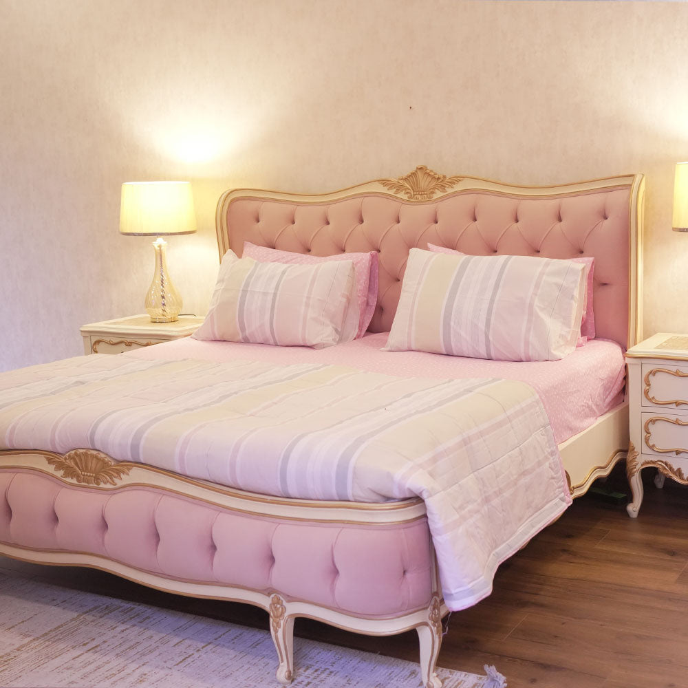 Luxury Pink Upholstered King Bed with Tufted Headboard & Matching Nightstands