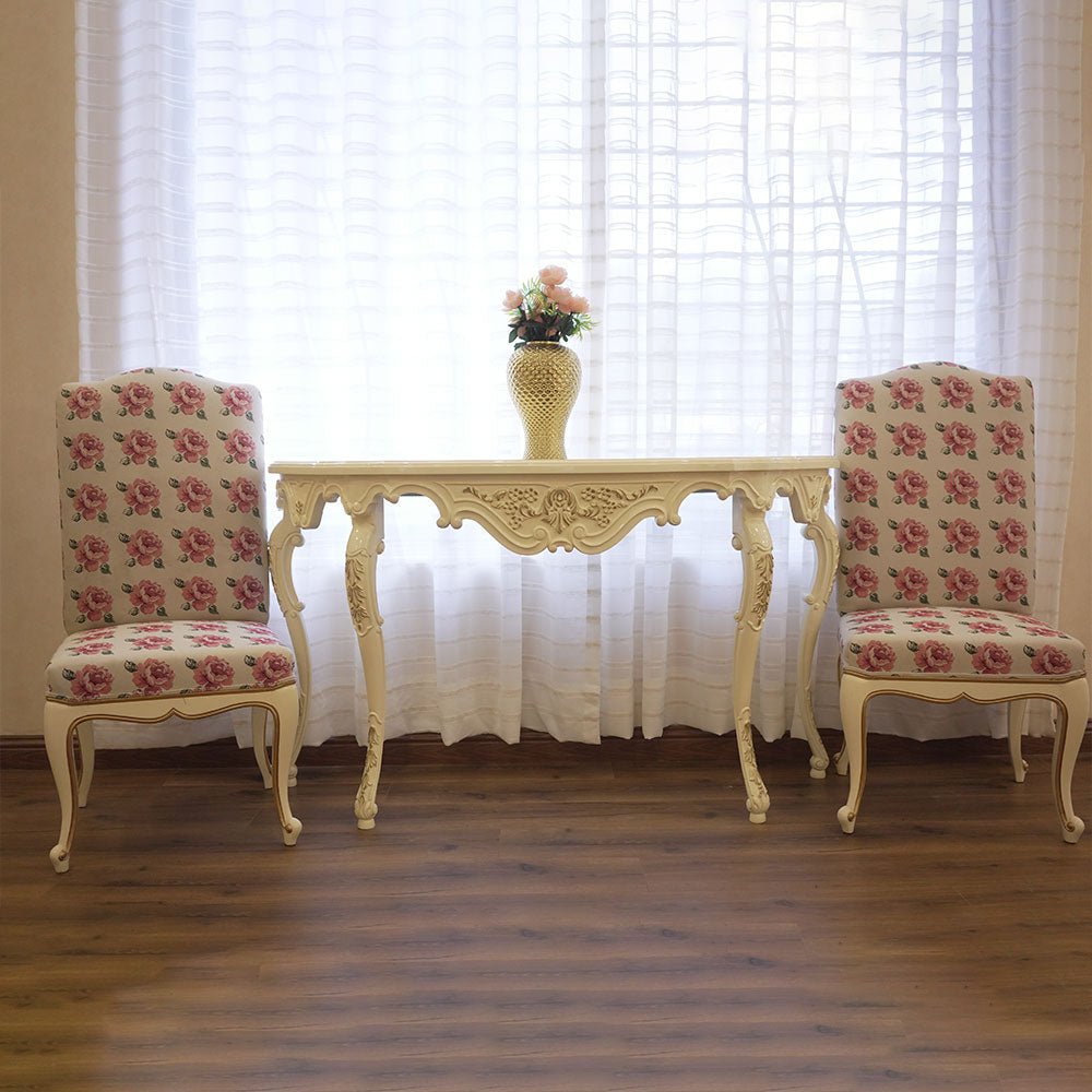 Elegant Vintage Carved Console Table in Ivory